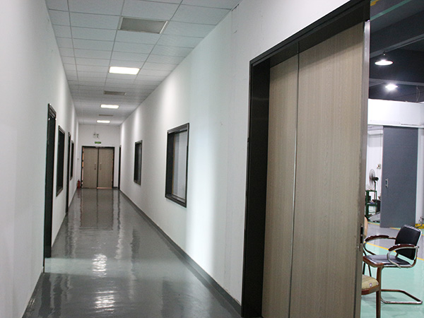 Workshop corridor
